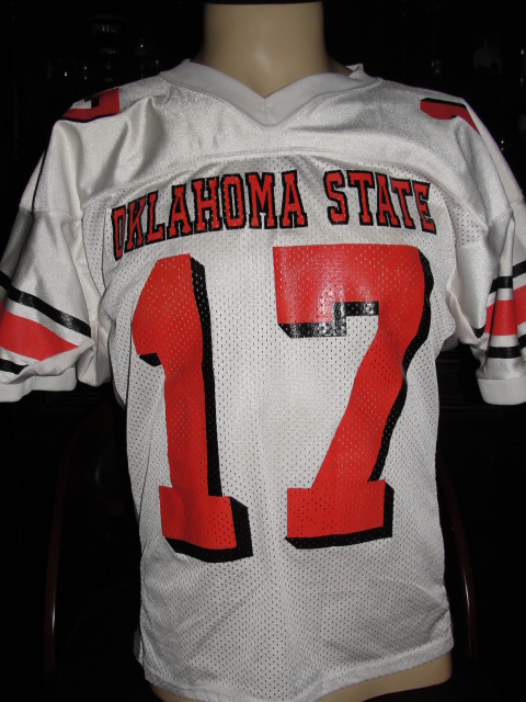 Oklahoma State Cowboys #17 R.W. McQuarters Autographed Game Used